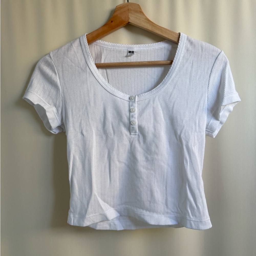 Uniqlo White Short Sleeve Tee with Button Detail